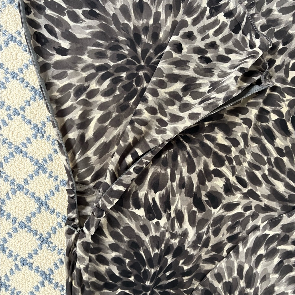 Ann Taylor - Picture 3 of 3